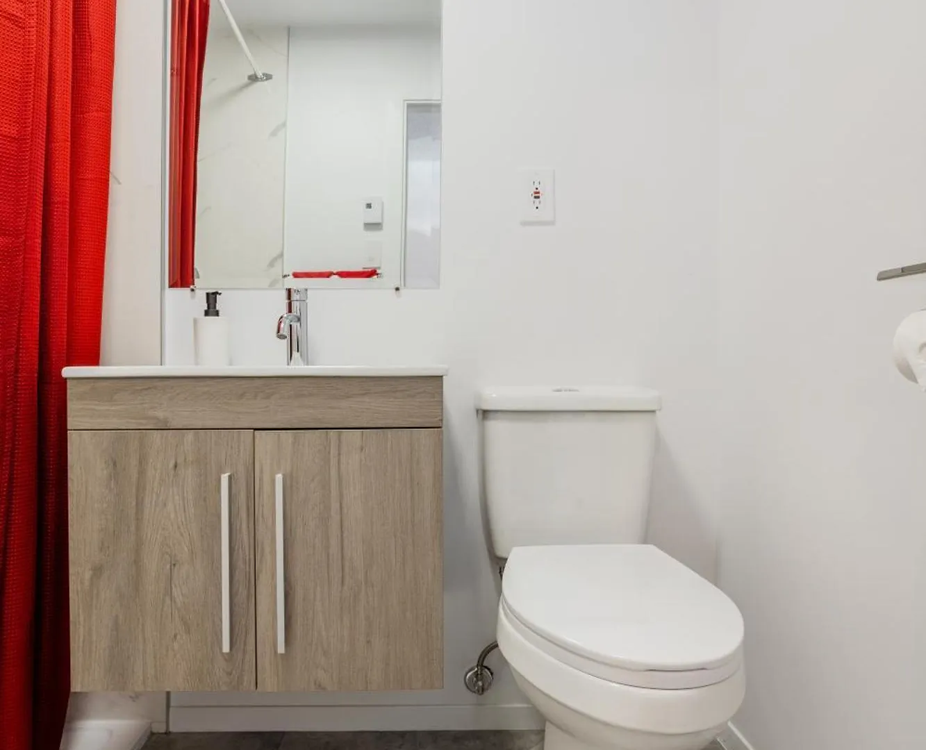 Motel Champlain Brossard 0*,